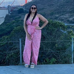 Meet your Posher, Pamela